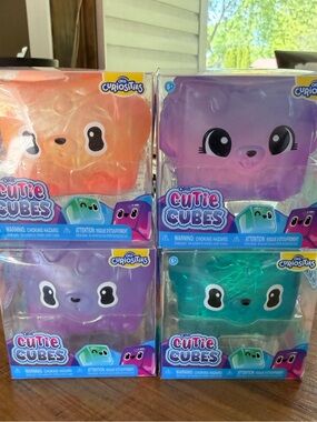 OrbCuriosities- Cutie Cubes- Sugar Squish-  metallic.. 1 piece